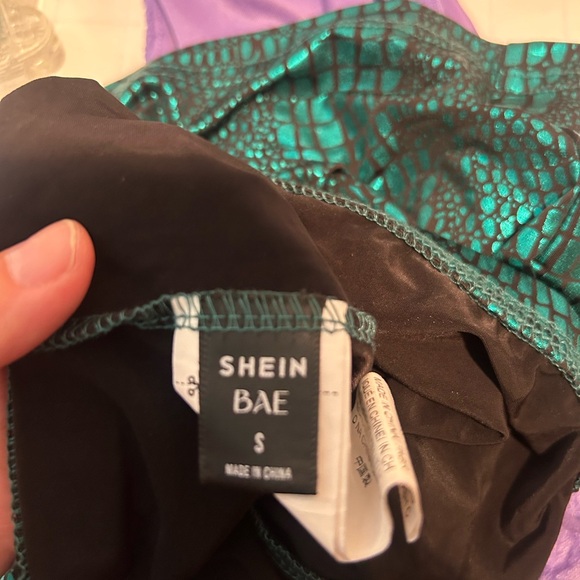 SHEIN "Little Mermaid" costume - Picture 5 of 5